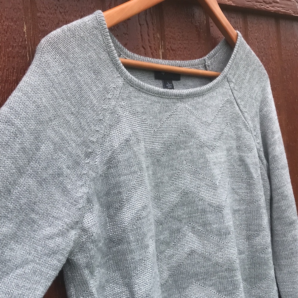 AB Studio Chevron Sweater with Shirttail